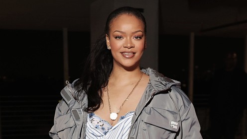 Рианна стала первой женщиной в списке лучших исполнителей современности