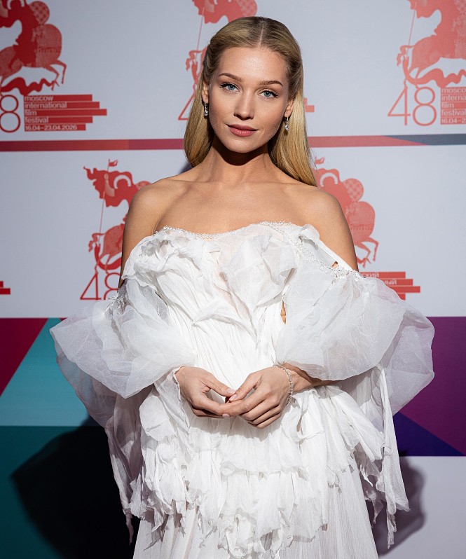 Сергей Безруков, Кристина Асмус, Павел Деревянко, Даниил Воробьёв и другие гости открытия ММКФ