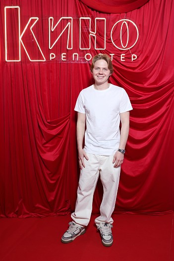 Александр Новиков