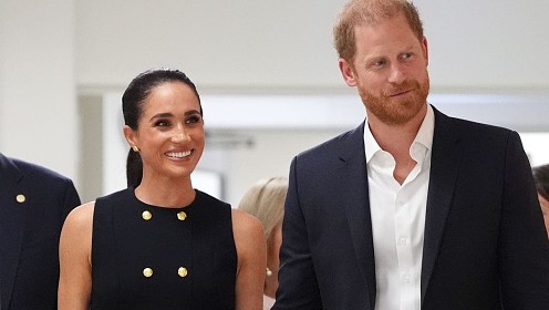 Меган Маркл использовала благотворительную поездку в Австралию для продажи одежды