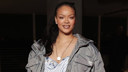 Рианна отреагировала на слухи о своей четвертой беременности