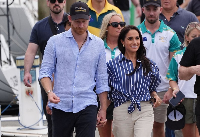 Меган Маркл использовала благотворительную поездку в Австралию для продажи одежды