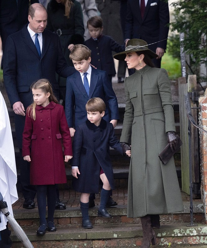 Принц Уильям обеспокоен будущим своих «запасных» детей