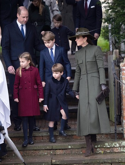 Принц Уильям и Кейт Миддлтон с детьми