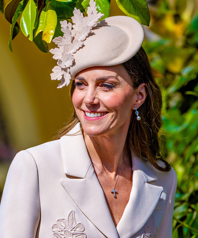 Кейт Миддлтон откровенно рассказала о трудностях, с которыми сталкивается во время приемов в Букингемском дворце