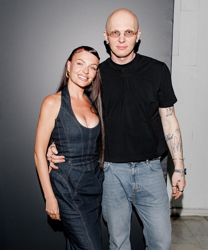 Гоша Карцев, Марго, Наташа Борисова, Ольга Парфенюк и другие гости показа архивных изделий Вячеслава Зайцева