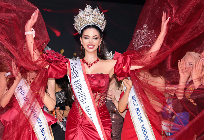 Королевой Москвы стала Надежда Шанина