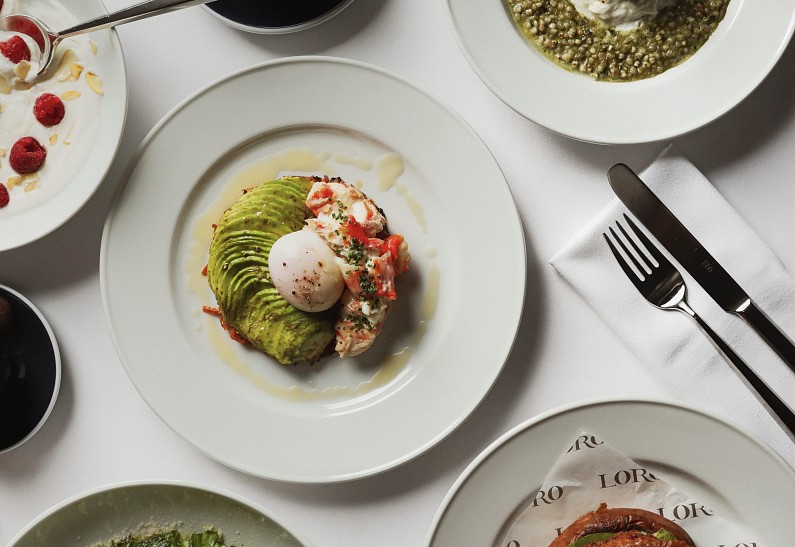 Новые завтраки в ресторанах Loro