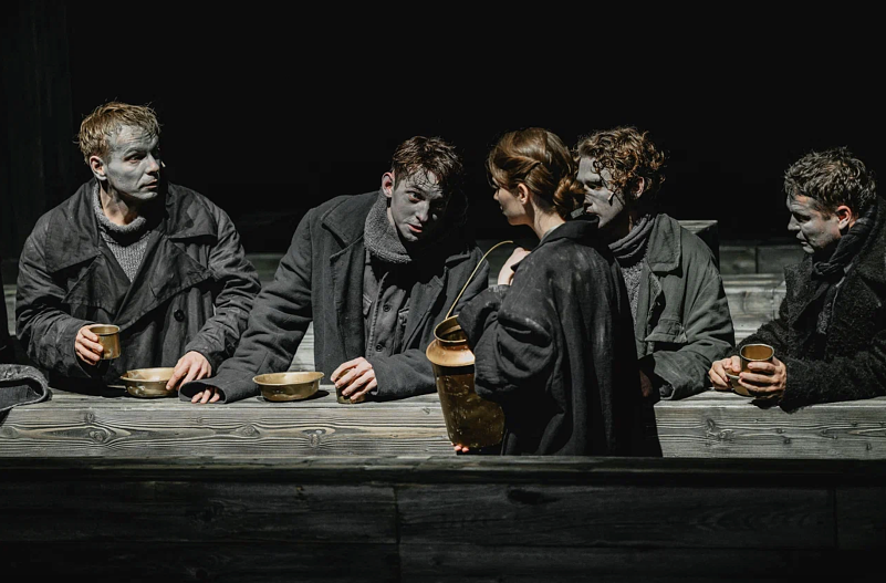 Фрагмент спектакля «Пастух и пастушка»