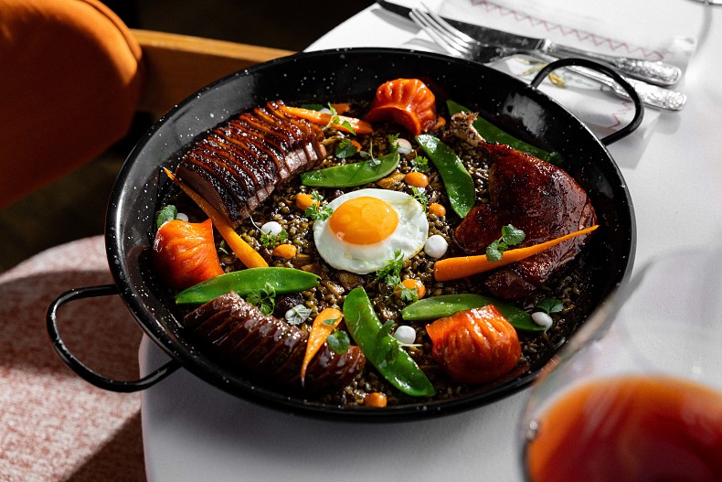 Паэлья кимчи с уткой хойсин