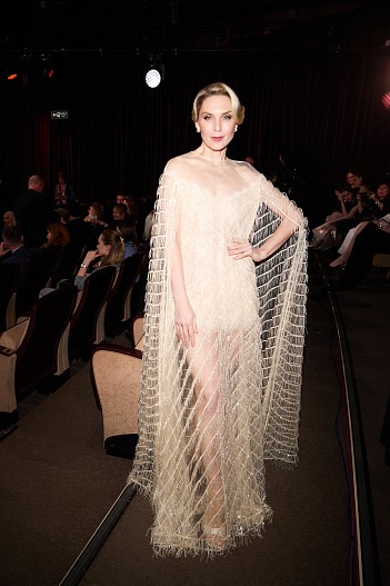 Анна Ещенко (платье Maison Esve)