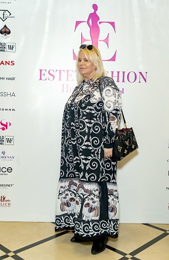 Яна Поплавская