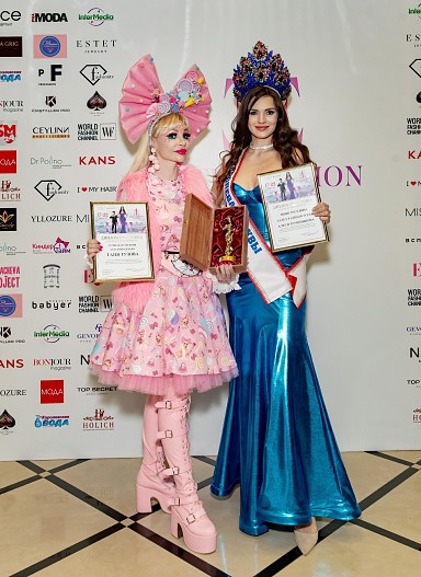 Таня Тузова и Алеся Трушникова