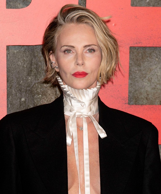 Шарлиз Терон рассказала, как изменился ее подход к свиданиям