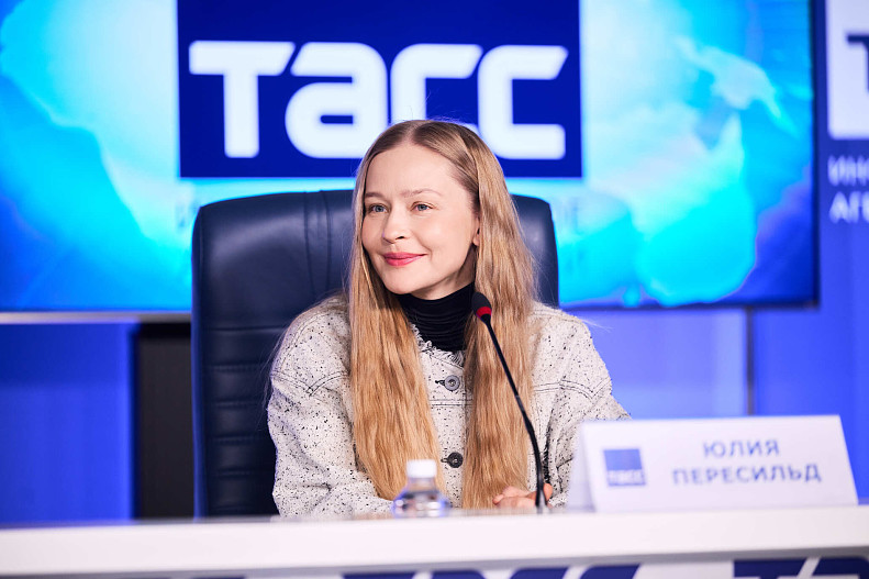 Юлия Пересильд