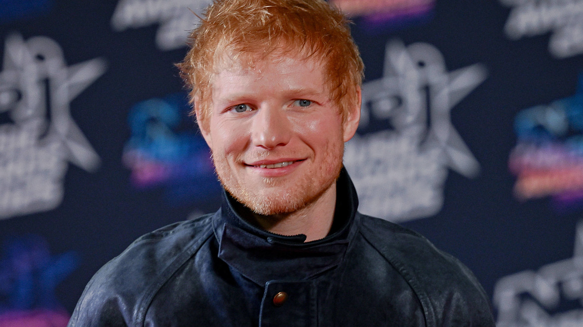 Эд Ширан шокировал фанатов бритой головой