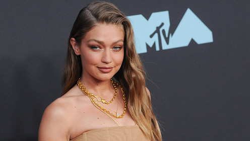 Джиджи Хадид резко высказалась о своем упоминании в файлах Эпштейна