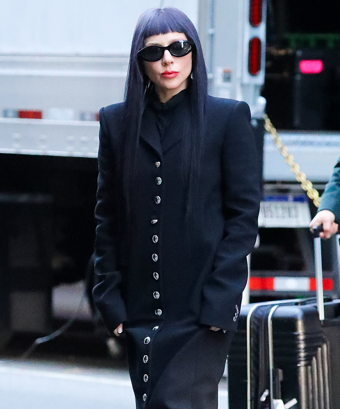 Леди Гага убита горем из-за вынужденной отмены концерта по рекомендации врача