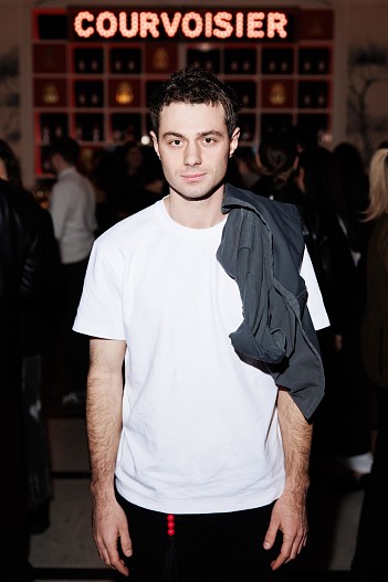 Арам Вардеванян