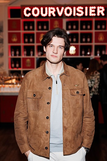 Иван Жвакин