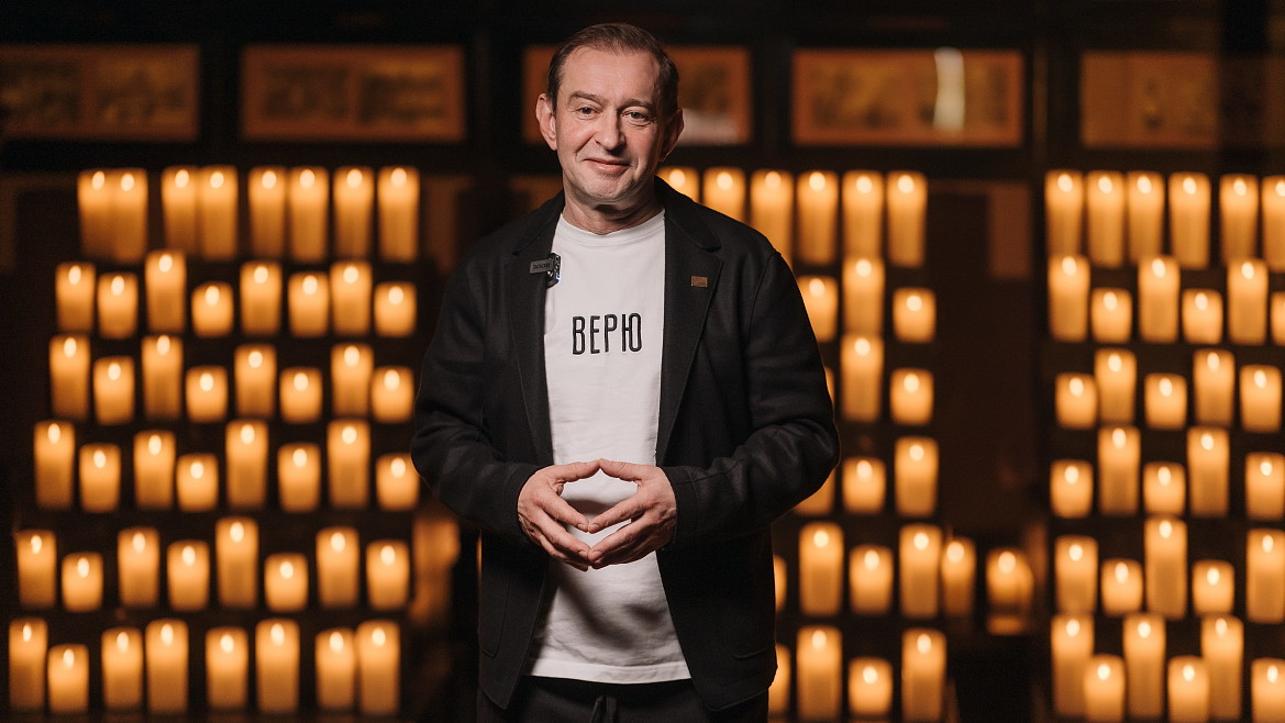 Константин Хабенский примет участие в благотворительном вечере «Волшебная симфония в парке и 8000 свечей»