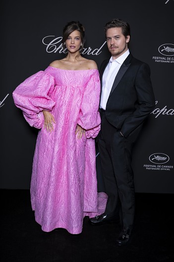 Барбара Палвин (украшения Chopard) и Дилан Спроус
