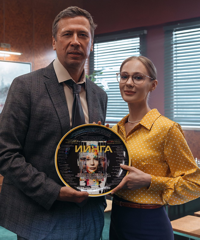 Андрей Мерзликин, Татьяна Бабенкова и Илья Лыков на съемках сериала «ИИнга»