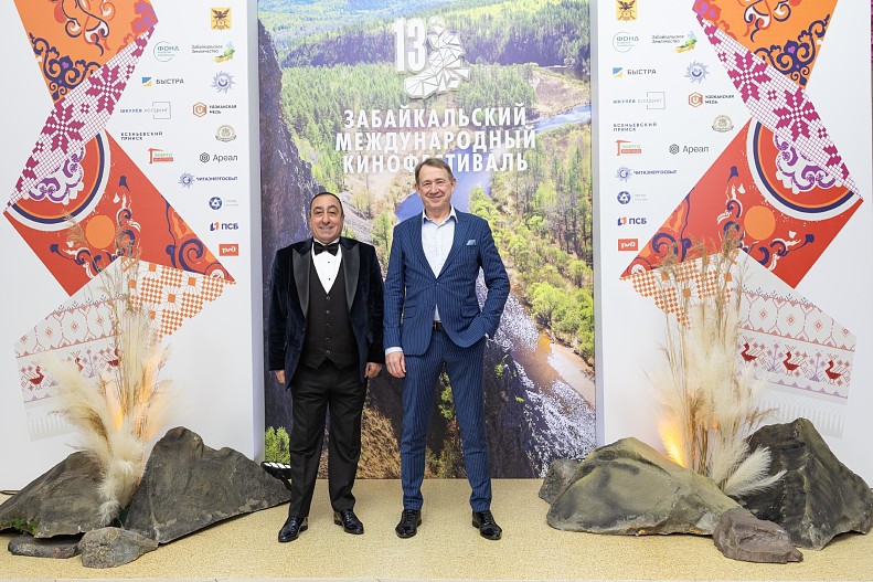 Карен Аванесян, Валерий Пономаренко
