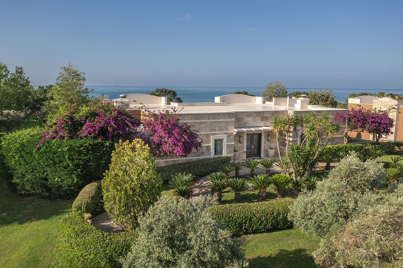 Villa Sultan Palace