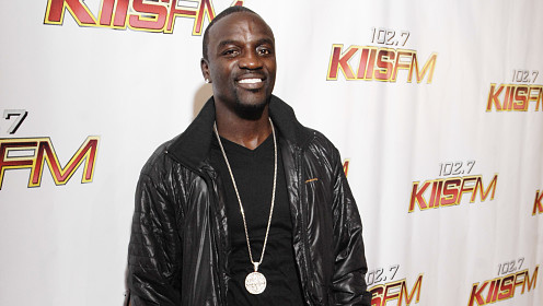 Akon признался, что встречается одновременно с несколькими девушками