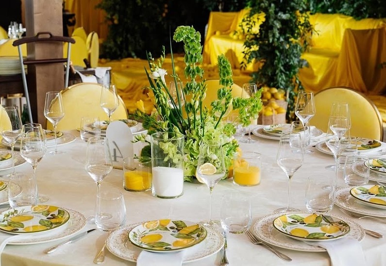 Ресторан-особняк Bistrot открыл летнюю веранду для частных мероприятий