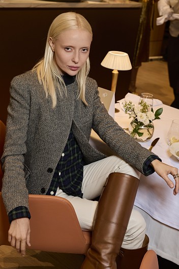 Анна Александрова