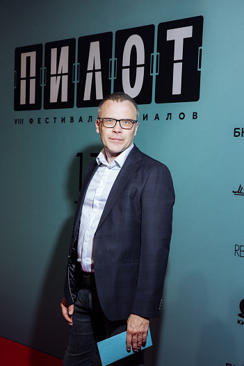 Олег Иванов