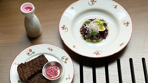Reina Bistro запускает летнее меню