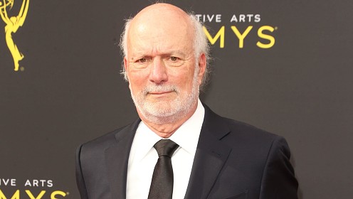 Ушел из жизни режиссер сериалов «Друзья» и «Теория большого взрыва» Джеймс Берроуз