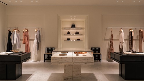 Новый флагман 12 STOREEZ открылся в «Женевском доме» на Петровке