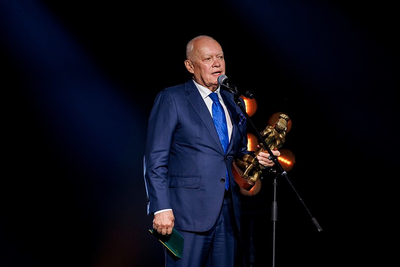 Дмитрий Киселёв