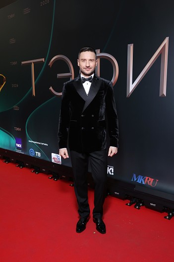 Сергей Лазарев
