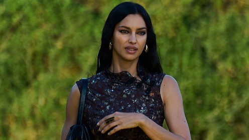 Ирина Шейк выступила перед студентами в Оксфордском университете