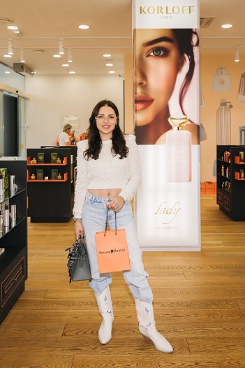 Валерия Ивлева в бутике Passion Beauty