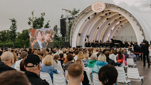 «Абрау-Дюрсо» объединила музыку, искусство и гастрономию на Летнем фестивале Дениса Мацуева в Суздале