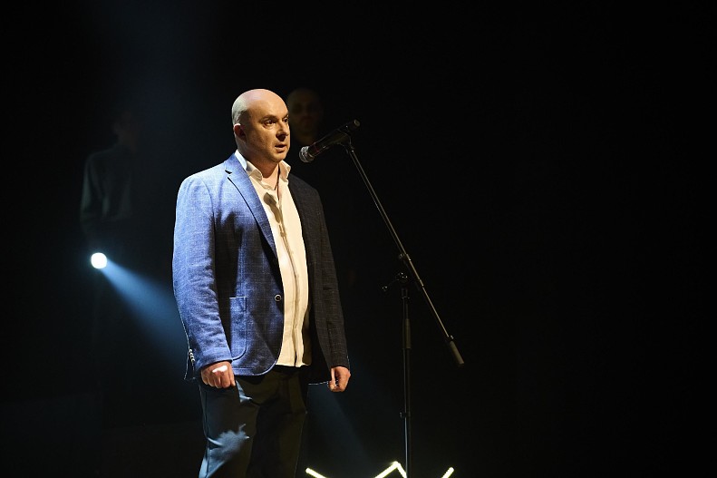 Виктор Шадрин