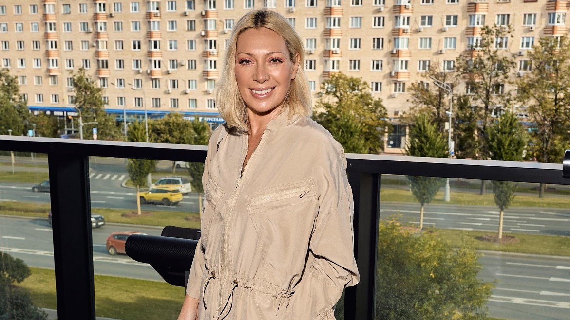 Аврора, Анжелика Тиманина и Ингрид Олеринская на открытии wellness-пространства