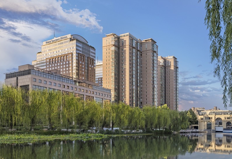 Four Seasons Hotel Beijing: тихий оазис  в центре делового района Пекина