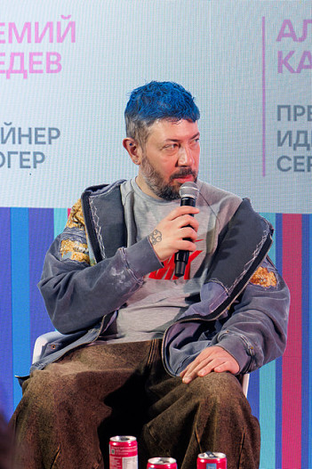 Артемий Лебедев