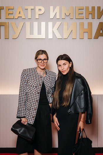 Лаура Джугелия и Оксана Кравчук
