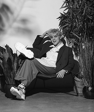 Ваня Дмитриенко