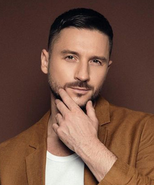 Сергей Лазарев