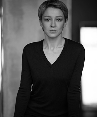 Евгения Крегжде <small>(«Повесть о Сонечке», Театр Вахтангова)</small>