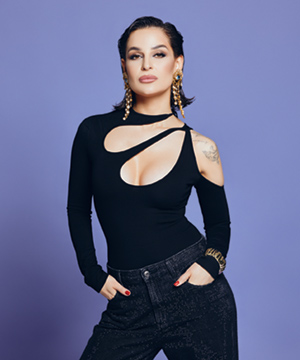 Artik & Asti <small>(SEVILLE)</small>